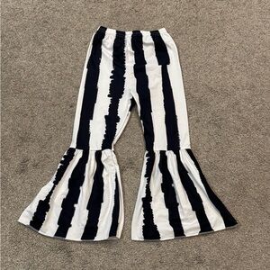 Black And White Striped Toddler Bell Bottom Pants Stretch Leggings Size 4T